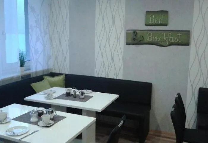 Hedy 3* باد شيلاباك